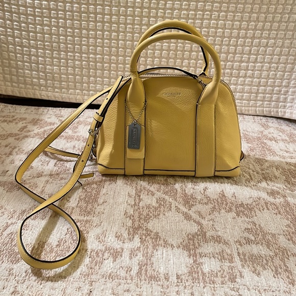 Leather Coach purse - Picture 1 of 5